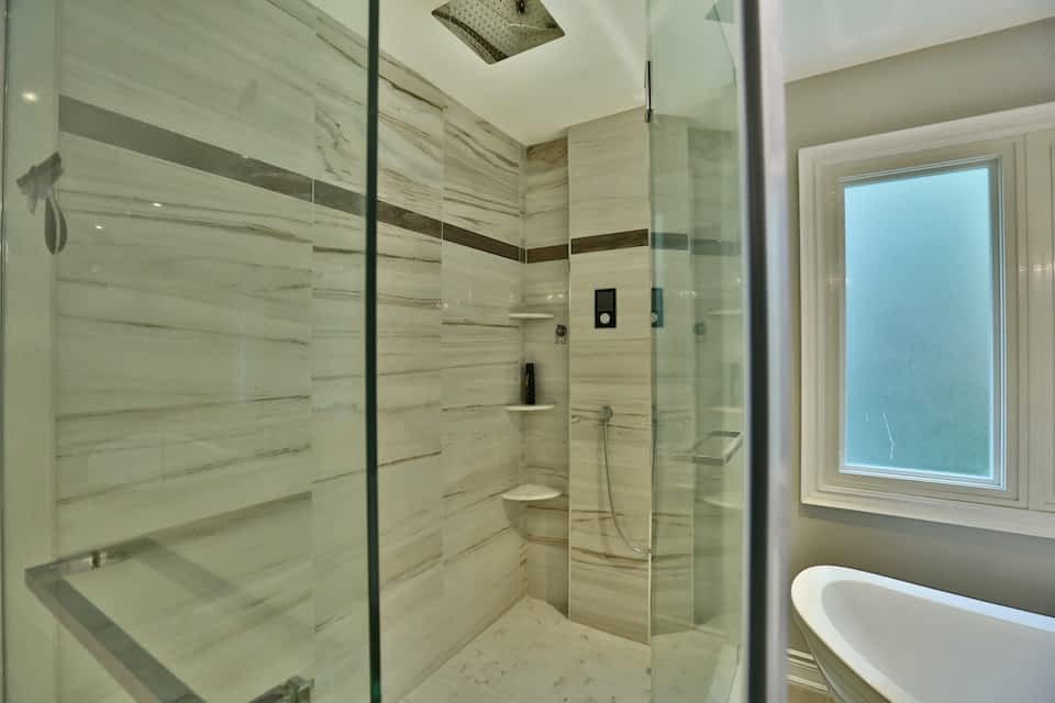 Bathroom renovation in Mississauga - view 3